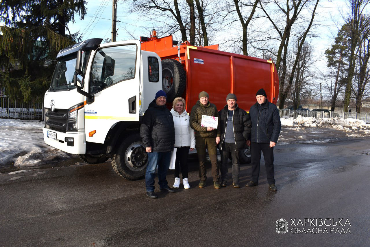 В населений пунктах Печенізької громади працює нова техніка