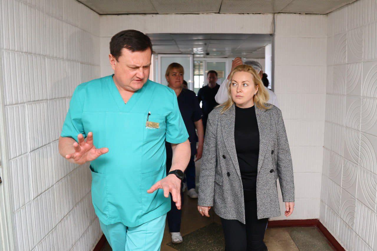 Тетяна Єгорова Луценко: Вдячна колективам обласних лікарень за те, що незважаючи на всі виклики війни, залишаєтесь на місцях і рятуєте людей