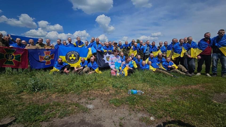 З російського полону додому повернулись 75 захисників України