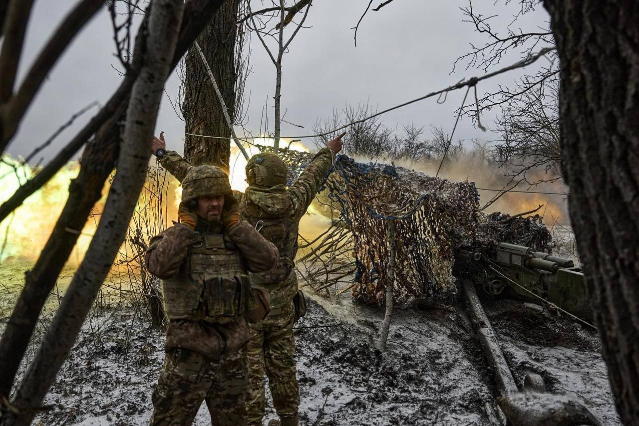 Вітаємо військовослужбовців Сухопутних військ Збройних Сил України із професійним святом!