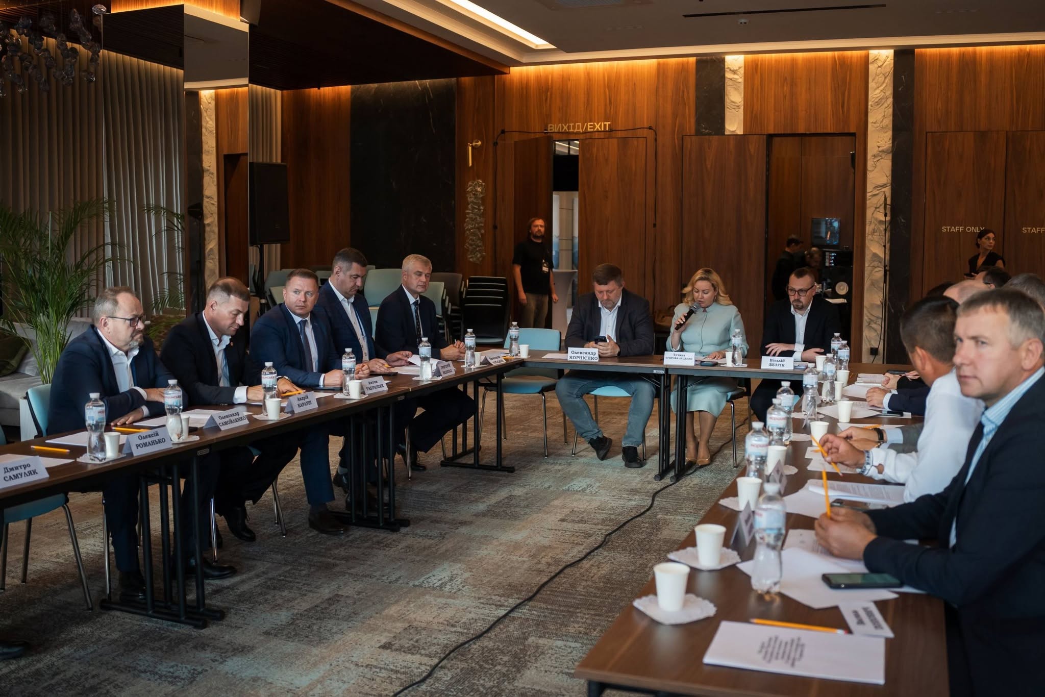 Тетяна Єгорова-Луценко на Івано-Франківщині провела позачергове засідання Правління Всеукраїнської асоціації органів місцевого самоврядування «Українська асоціація районних та обласних рад» (УАРОР) у змішаному форматі